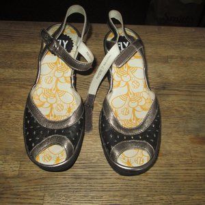 Womens Wedge Sandals, Fly London Black 37